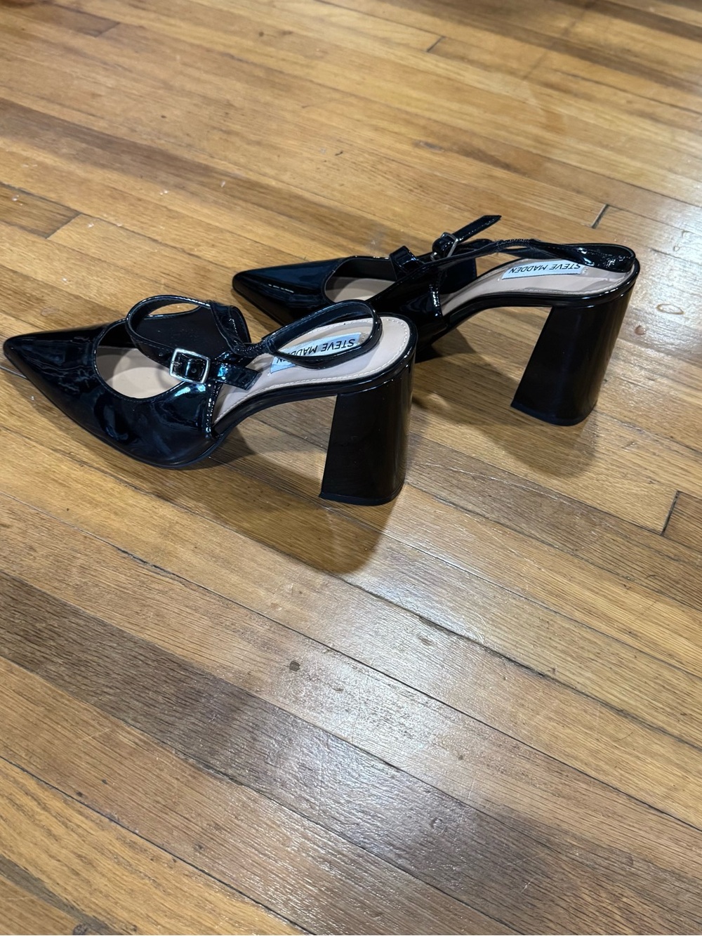 Steve Madden Maegan Black Patent Pointed Slingback Block Heels - Picture 6 of 9